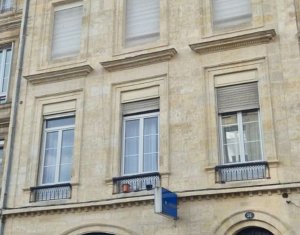 Achat / Vente programme immobilier neuf Bordeaux réhabilitation quartier Chartrons à deux pas du tram B (33000) - Réf. 13865