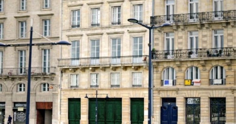 Achat / Vente programme immobilier neuf Bordeaux proche Place des Quinconces (33000) - Réf. 8590