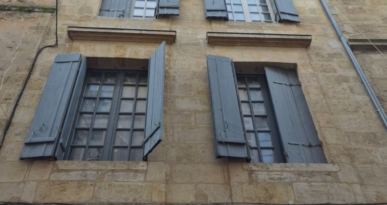 Achat / Vente programme immobilier neuf Bordeaux Réhabilitation à 400m des lignes de tramway C, D, F (33000) - Réf. 13792