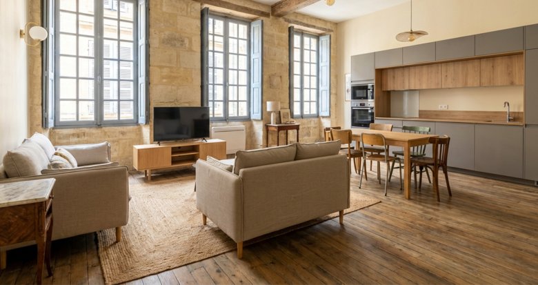 Achat / Vente programme immobilier neuf Bordeaux Réhabilitation à 400m des lignes de tramway C, D, F (33000) - Réf. 13792