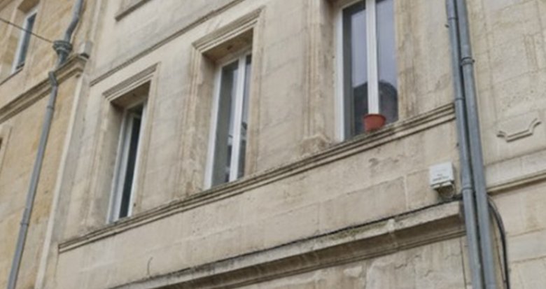 Achat / Vente programme immobilier neuf Bordeaux Réhabilitation à deux pas des tramways C, D, F (33000) - Réf. 13829