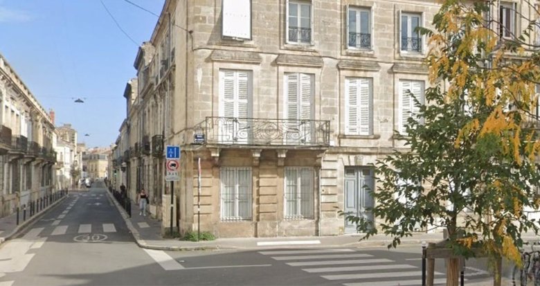 Achat / Vente programme immobilier neuf Bordeaux réhabilitation cœur du quartier Saint-Genès (33000) - Réf. 13840